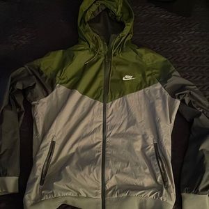 Men's Nike Windrunner Hooded Jacket Large